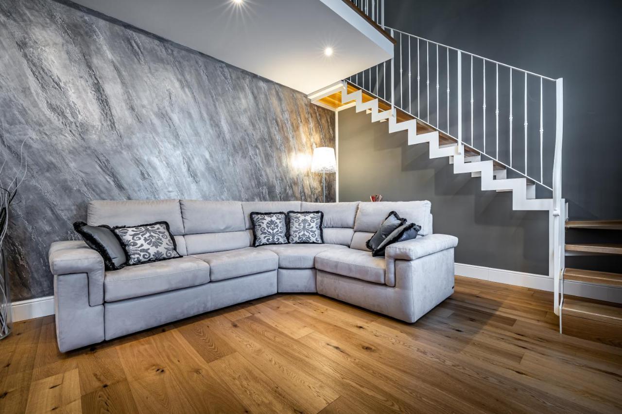 Yid Capo Di Luxury In Appartement